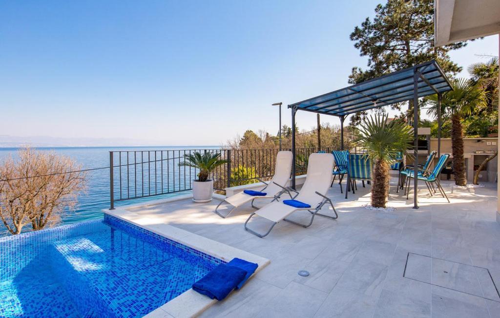 Villa Medea Ловран Экстерьер фото